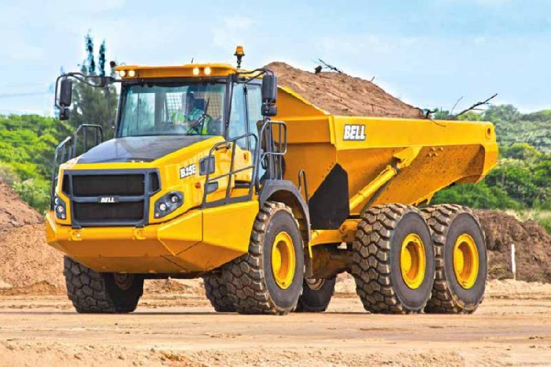 Tombereau articulé Bell B25E - charge utile 24 000 kg - capacité 15,0 m³ - 281 cv_0
