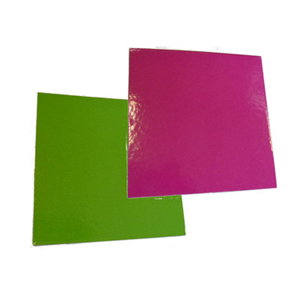 100 SUPPORTS À GÂTEAUX CARRÉS COLORÉS ANIS / FUCHSIA 24 X 24 CM