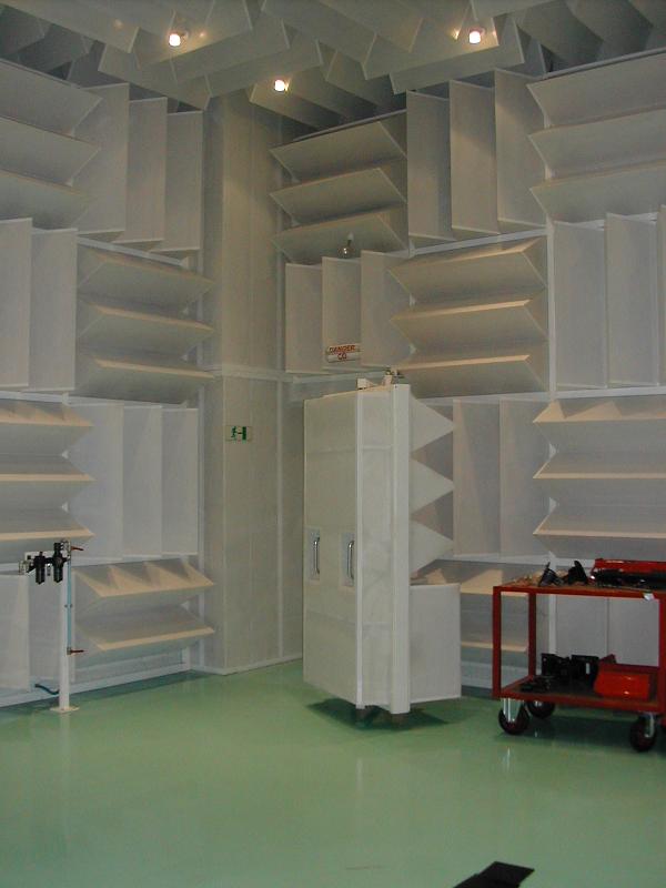 Chambre anéchoïque ALFACOUSTIC - Conception avancée pour mesures acoustiques selon normes ISO 3745 et NFS 31026_0