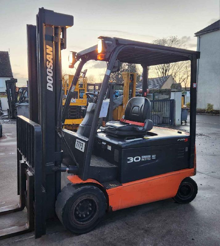 Doosan b30x5_0