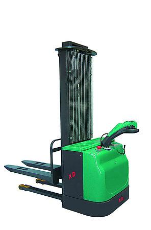 Gerbeur électrique XDE AC-evo - capacités 1200/1500 kg - hauteur de levée jusqu'à 3500 mm - chargeur incorporé 24V-30Ah_0