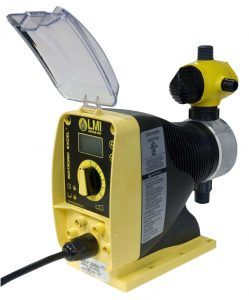 LMI Excel™ AD - Pompes doseuses électroniques - Débit max. 7,6 l/h - Pression max. 17,3 bar - Étanchéité IP65_0