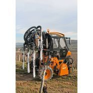 130 - tracteur enjambeur - pellenc - léger et maniable_0