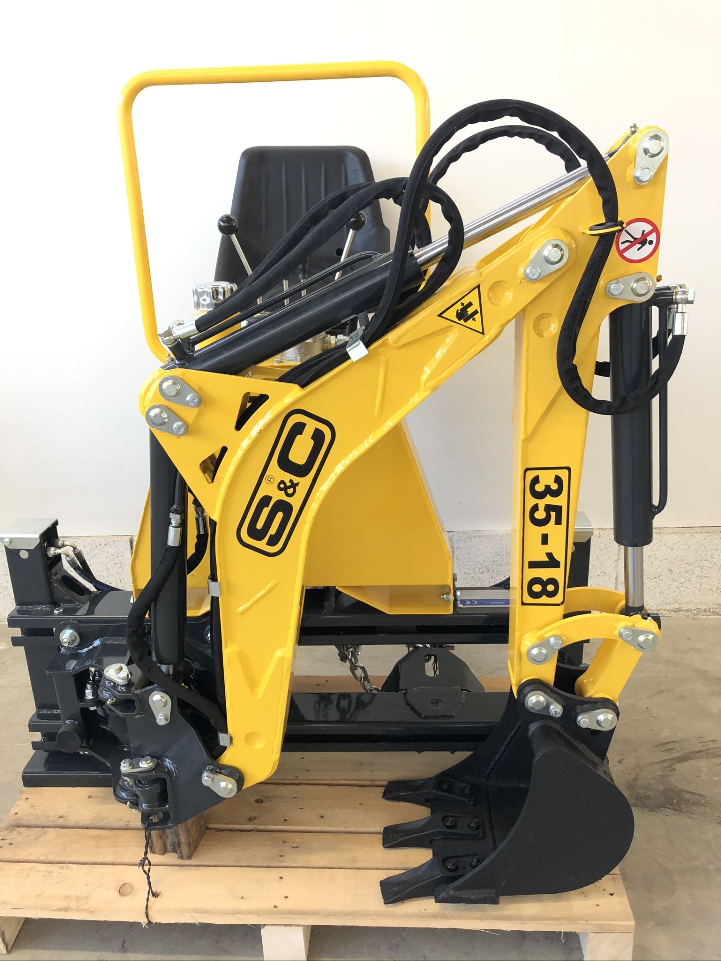 Pelle retro micro tracteur