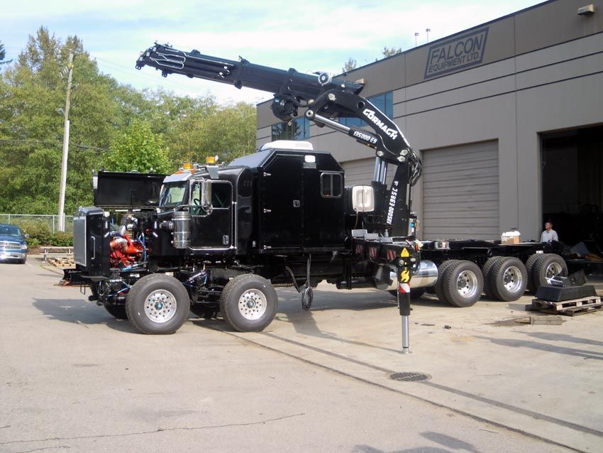 Grue auxiliaire Serie 135000x e asc plus - E9F183 - Cormach - pression 310 bar - capacité 8040 kg_0