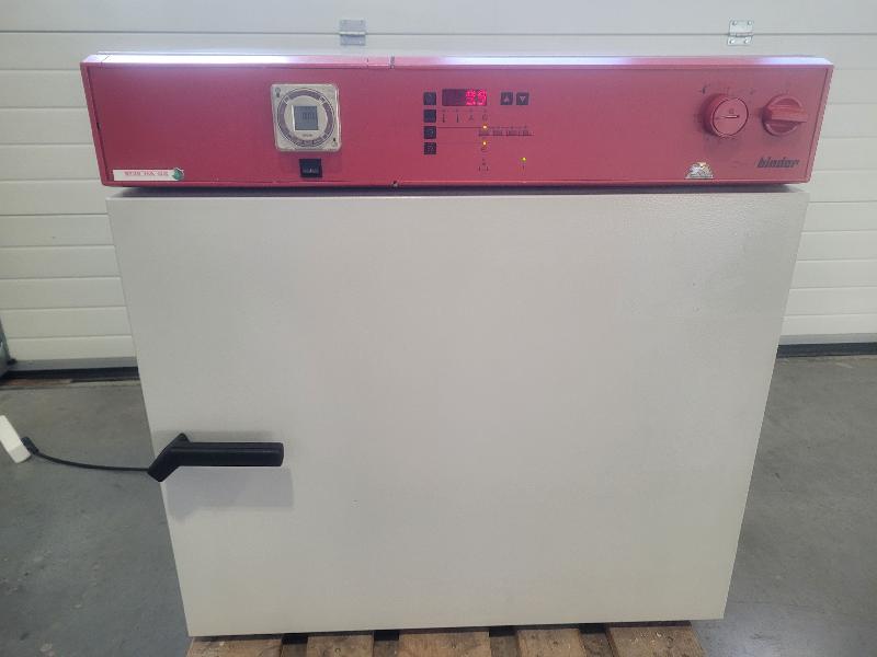 Incubateur / étuve réfrigéré BINDER KB-115 avec convection forcée 100°C_0