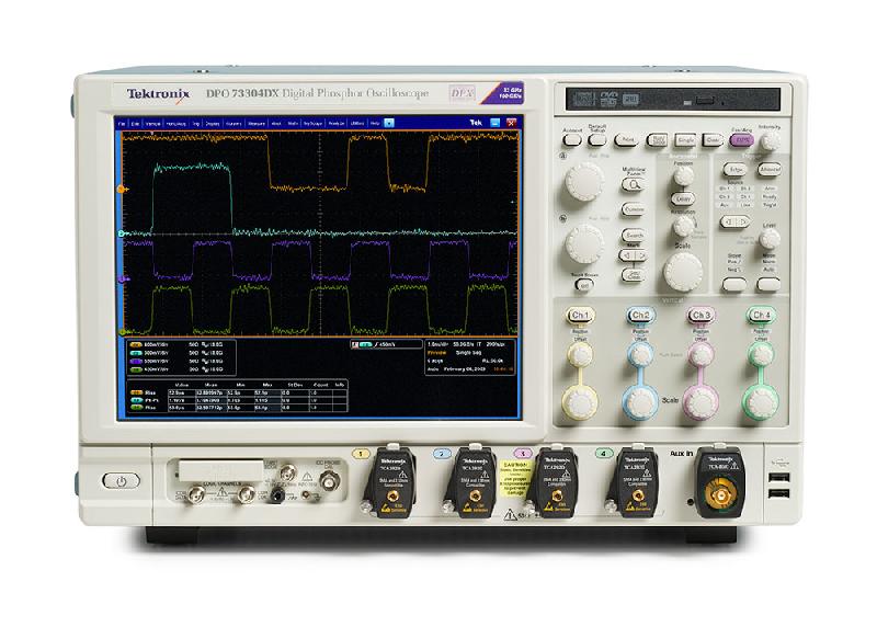 DPO72304DX | Oscilloscope numérique 4 voies 23 GHz_0