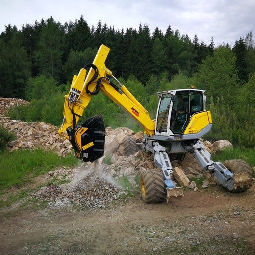 Godet concasseur BF60.1 S4 - pour pelles hydrauliques 10-18 tonnes, capacité 0.55 m³_1