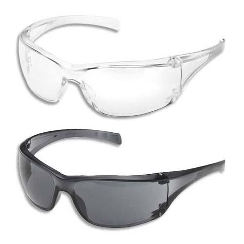 LUNETTES DE PROTECTION VIRTUA 3M - LUNETTE DE SÉCURITÉ SOLAIRE VIRTUA AP GRISE MARQUAGE OCULAIRE 5-2,5 ANTI-RAYURE, CONTRE L'ÉBLOUISSEMENT 3M