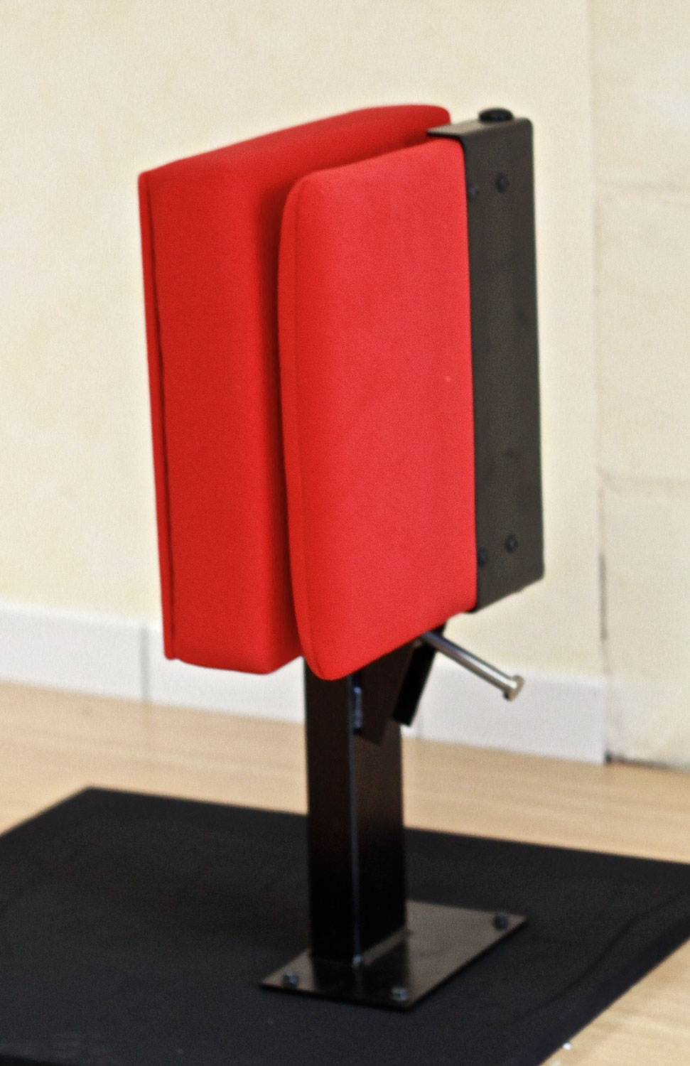 Strapontin d'allée à faible encombrement - spécial salles de spectacle et cinéma_0