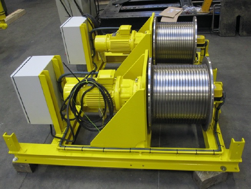 Treuils sur-mesure électrique, hydraulique et pneumatique Force = 200 à 70 000 daN_0