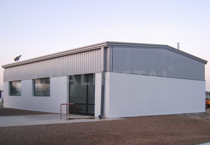 Bâtiment préfabriqué modulaire démontable et extensible pour sport et récréation - ECORAPID CUALIMETAL_0