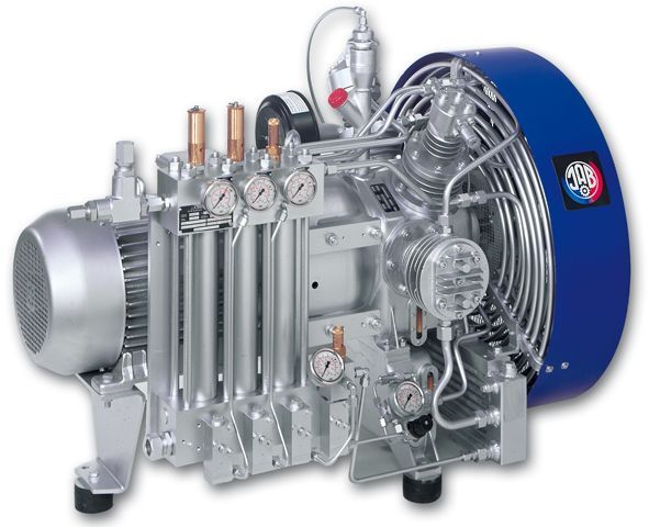 Compresseur à piston haute pression 64 bar - refroidissement à air ou eau - utilisation professionnelle et industrielle_0