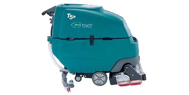 Location ou vente - Autolaveuse autotractée Tennant T5 reconditionnée - largeur de travail 600 à 700 cm, autonomie jusqu'à 80 min_0