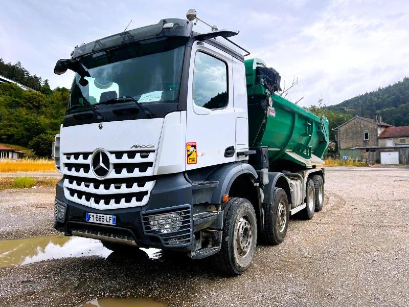 Mercedes Arocs_0