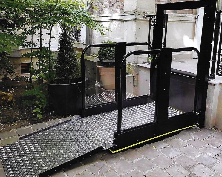 Plateforme élévatrice verticale jusqu'à 1300mm lehner liftboy 5_0