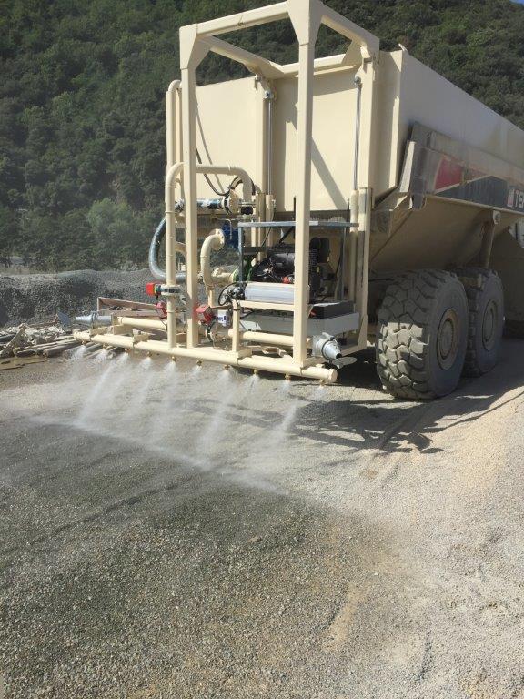 Citerne à eau en métal sur mesure pour benne - compatible tracteur, camion benne ou tombereau_0