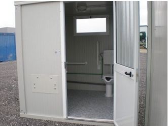 Toilette mobile raccordable / accessible pmr / 212 x 212 x 240 cm_0