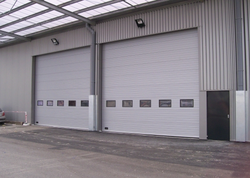 Porte sectionnelle industrielle isotec_1