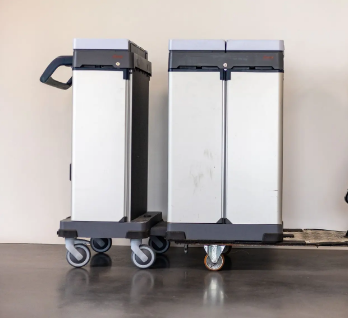 Triporteur électrique Cobrane P1 avec chariot Vileda - Charge 100kg - Pour opérations de nettoyage optimisées_1