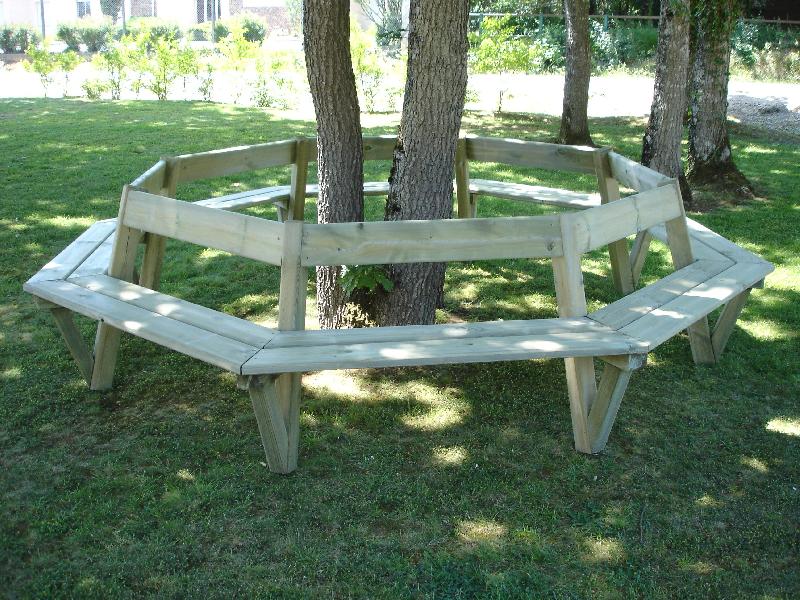 Banc public en bois circulaire - Modèle Soleil - Ø intérieur 2,30 m - Pin nord rouge Finlande - Traitement autoclave classe 4_0