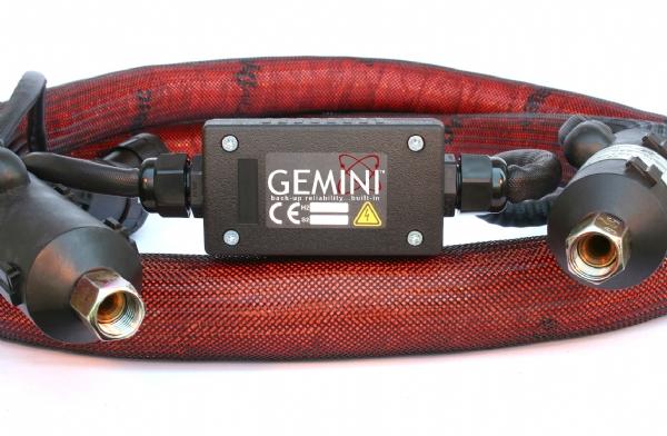 Tuyau chauffant Gemini - flexible, double résistance et sondes - jusqu'à 210°C et 455 bar_0