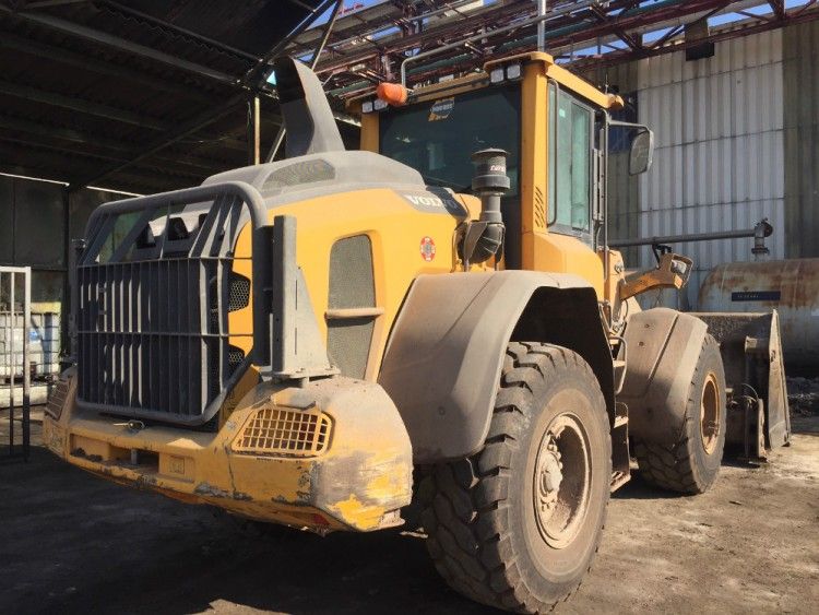 AT-COLLECTION, Chargeur VOLVO L60H - Pneus Michelin, échelle 1/32