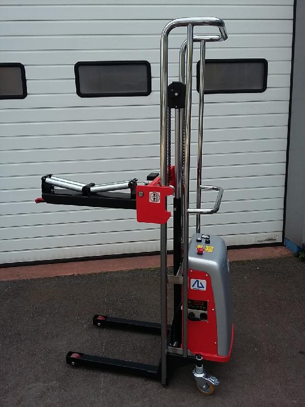 Gerbeur semi-électrique - Inspection pneus_0