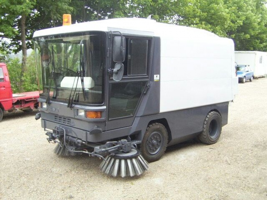 Balayeuse Mathieu Ravo 5002 - Marque Mathieu - Type Ravo 5200_0