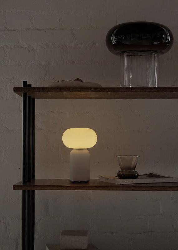 Lampe portable VELIS en verre blanc mat – LED rechargeable – TAMO_0