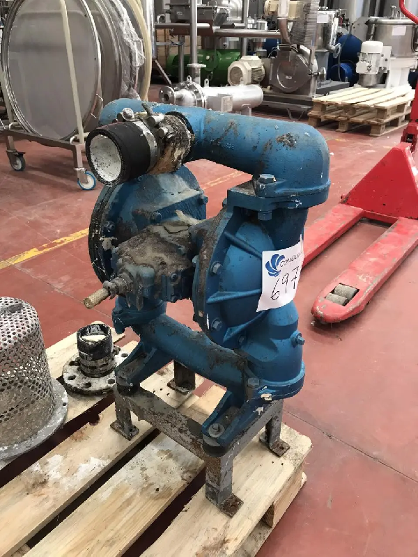 Pompe pneumatique à double membrane aodd sandpiper eb2-m tn-3-a d'occasion_0