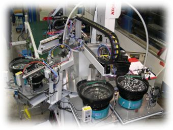 Machine spéciale - Bancs de tests, postes de contrôle, assemblage et unités robotisées_1