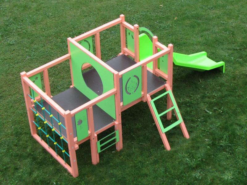 Structure de jeux en aluminium avec toboggan pour enfants de 2 à 7 ans - LE CORSAIRE ALU - Réf : 011-2920_0
