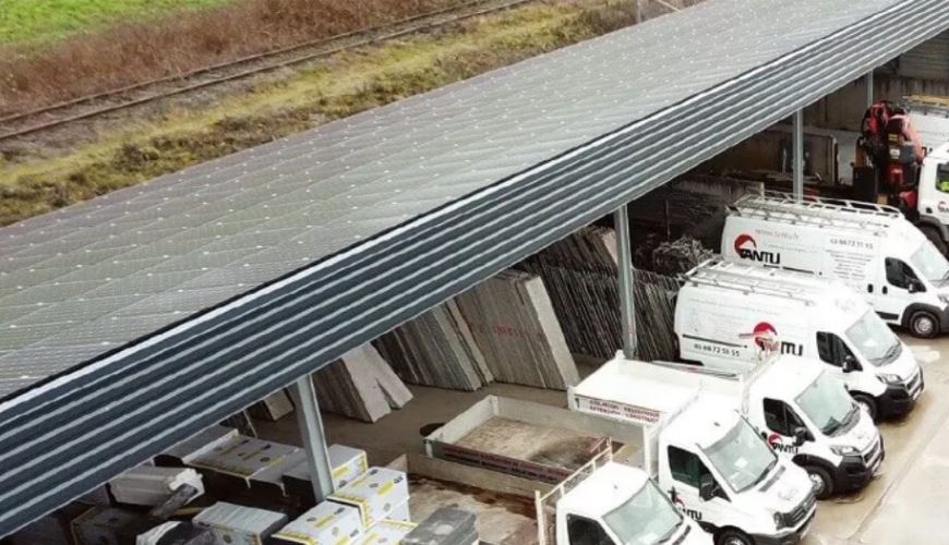 Ombrière de parking photovoltaïque - installation incluse - autonomie énergétique - France Solar_0