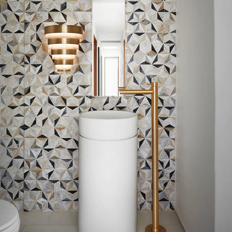 QUINTIESSE APPLIQUE MURALE LED ECHELON, LAITON