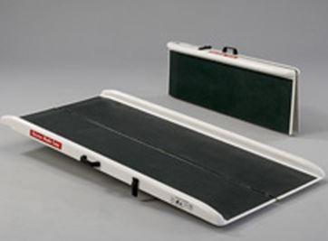 Rampe pliante portefeuille en fibre de verre - légère et portable - capacité 300 kg - surface antidérapante_0