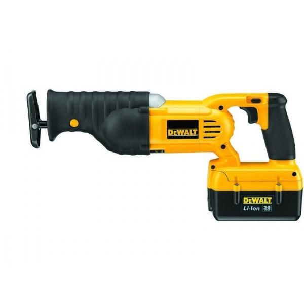 DeWALT DW311 - Scie sabre pendulaire 