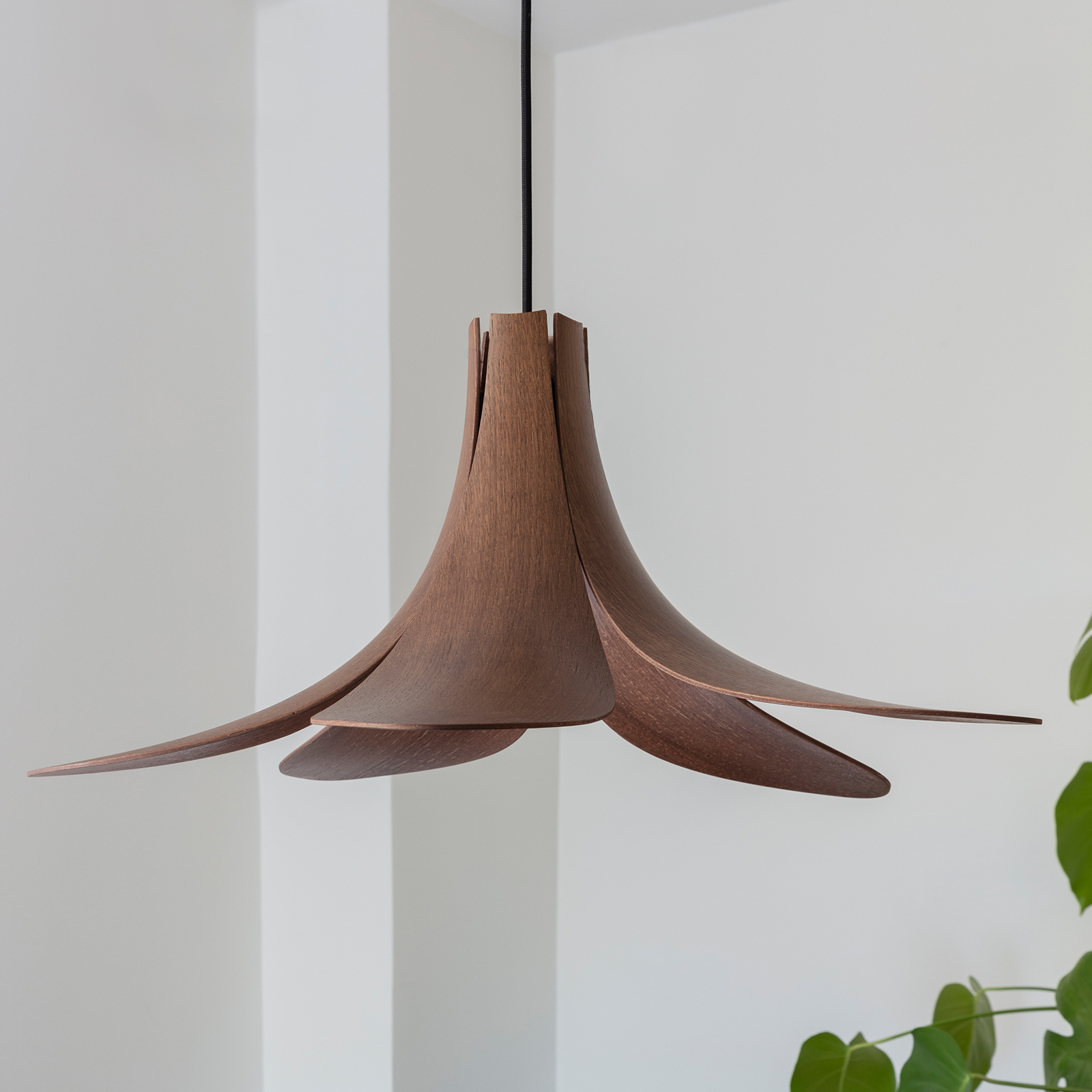 UMAGE SUSPENSION JAZZ DARK OAK SUSPENSION NOIRE