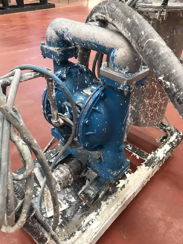 Pompe pneumatique à double membrane aodd sandpiper s20 b1a1tabs000 d'occasion avec filtre gaf en acier inoxydable 15 litres_173 - référence : c6975_0