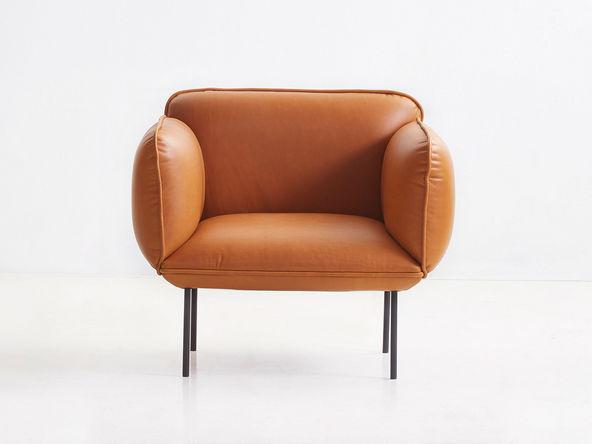 Fauteuil Nakki en cuir avec piètement en métal et tissu CAMO_0