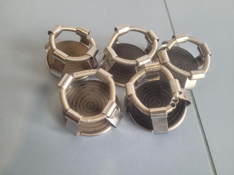 Lot de 5 pinces / clamps inox pour plate-forme d'agitation - flacon de 100 ml_0