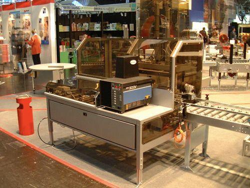 Formeuse de caisses carton Hot Melt - Fermeture fond automatique - Cadence 10 caisses/min - Collage Nordson Problue_0