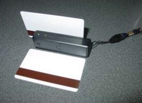 Lecteur de carte magnétique autonome - MINI-400 - Mémoire 2000 cartes - USB - Compact et léger_0