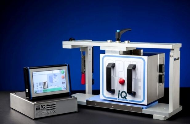 Codeur transfert thermique IQ - 300 DPI, écran tactile 7'', surface d'impression 53x100 mm, ruban 1.000 mètres_0