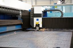Découpe laser acier, inox, aluminium - Sous-traitance industrielle OMT - Jusqu'à 25 mm d'épaisseur_0