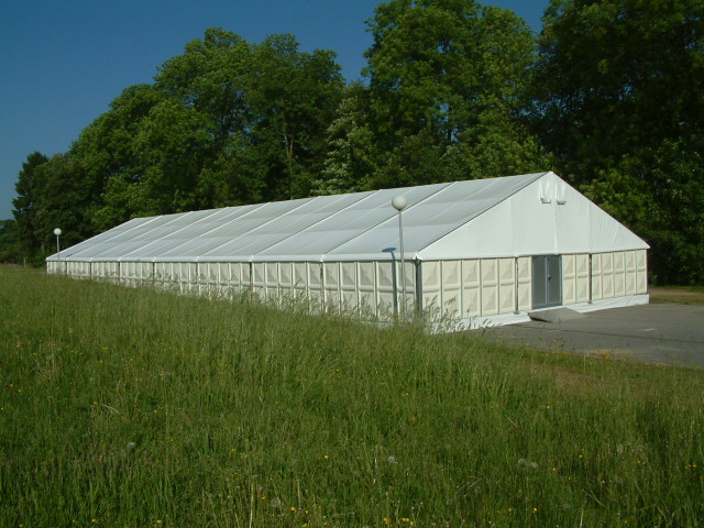 Chapiteau structure aluminium 15m de large - Schreiber - structures temporaires, semi-permanentes ou permanentes_0