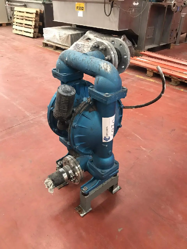 Pompe pneumatique à double membrane aodd sandpiper s30 b1annabs100 d'occasion_0