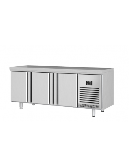 Desserte positive 3 portes centrale Infrico - Référence BMPP2000IISD - Fabrication inox AISI304 - Volume 385L - Classe énergétique A_0