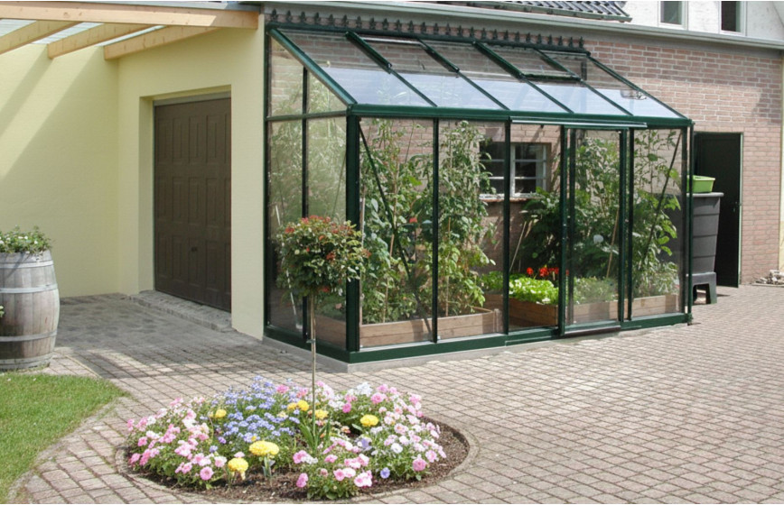 Serre en verre adossée adapté aux petits patios qu'aux grands jardins - Arcadia_0
