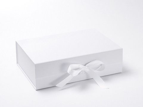 Boîte cadeau BNBA4 - 310x240x103 - Boîtes pliantes aimantées avec ruban - Carton haute densité_0